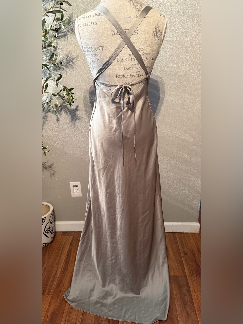 Anderson Maxi Dress - Picture 3 of 9